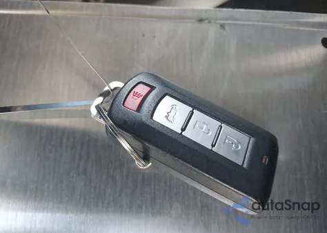 2020 Mitsubishi Outlander Es 2.4 S-Awc/Le 2.4 S-Awc/Se 2.4 S-Awc/Sel 2.4 S-Awc/Sp 2.4 S-Awc z USA, uszkodzony, nr VIN JA4AZ3A37LZ024830